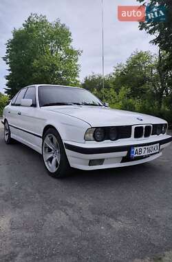 Седан BMW 5 Series 1991 в Жмеринке