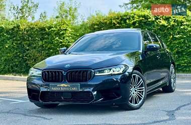 Седан BMW 5 Series 2020 в 