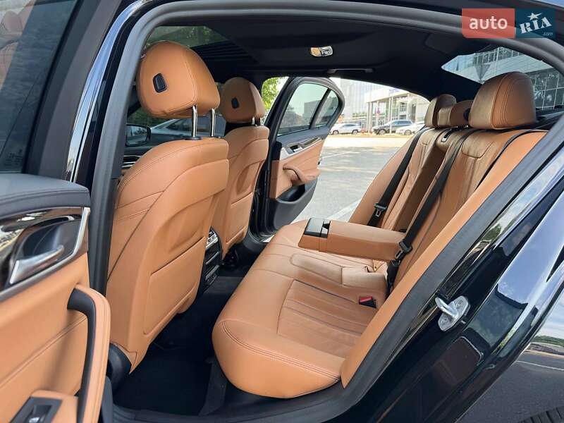 Седан BMW 5 Series 2020 в Києві