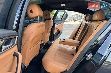 Седан BMW 5 Series 2020 в 