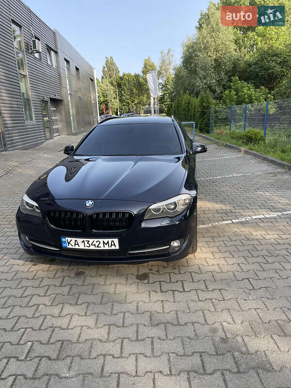 BMW 5 Series 2010