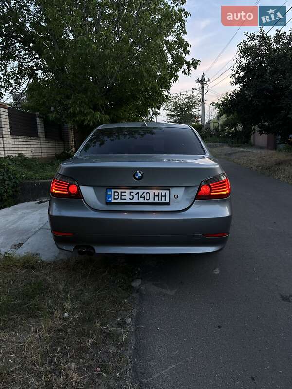 Седан BMW 5 Series 2005 в Николаеве