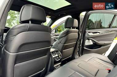 Седан BMW 5 Series 2021 в 