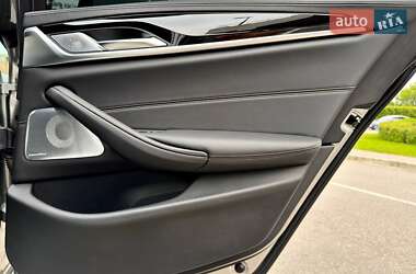 Седан BMW 5 Series 2021 в 