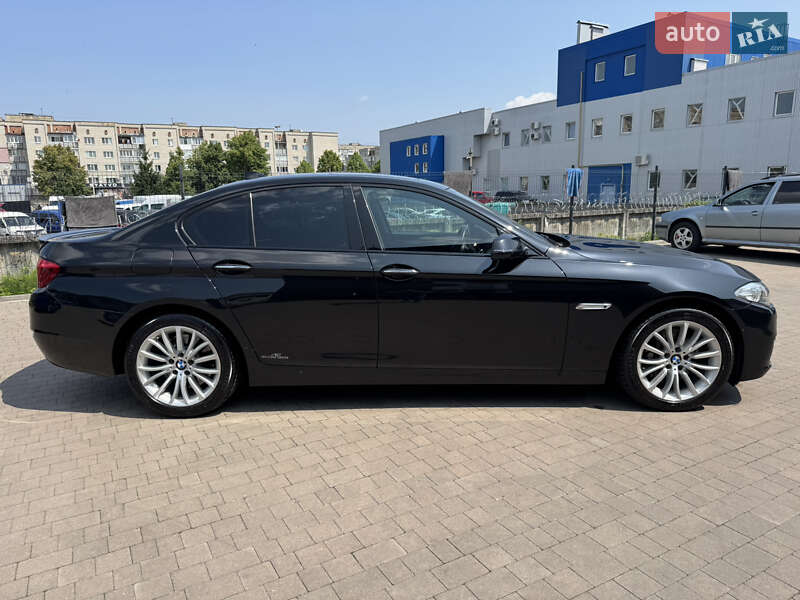 Седан BMW 5 Series 2015 в Ковеле