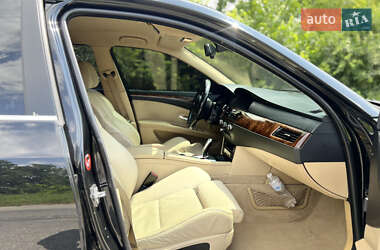 Седан BMW 5 Series 2007 в 