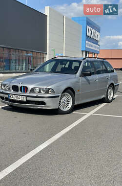 Універсал BMW 5 Series 2000 в Києві