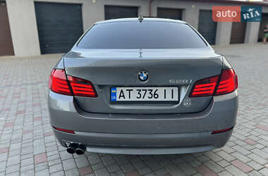Седан BMW 5 Series 2012 в 