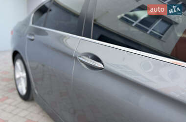 Седан BMW 5 Series 2012 в 