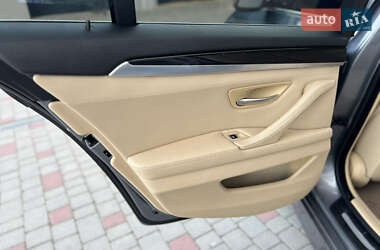 Седан BMW 5 Series 2012 в 