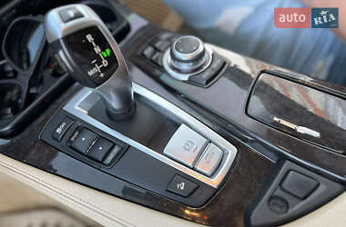 Седан BMW 5 Series 2012 в 