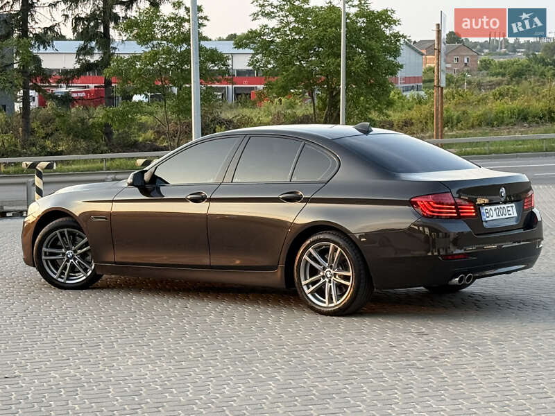 Седан BMW 5 Series 2015 в Тернополе