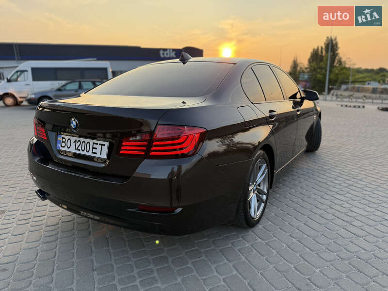 Седан BMW 5 Series 2015 в Тернополе