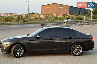 Седан BMW 5 Series 2015 в 