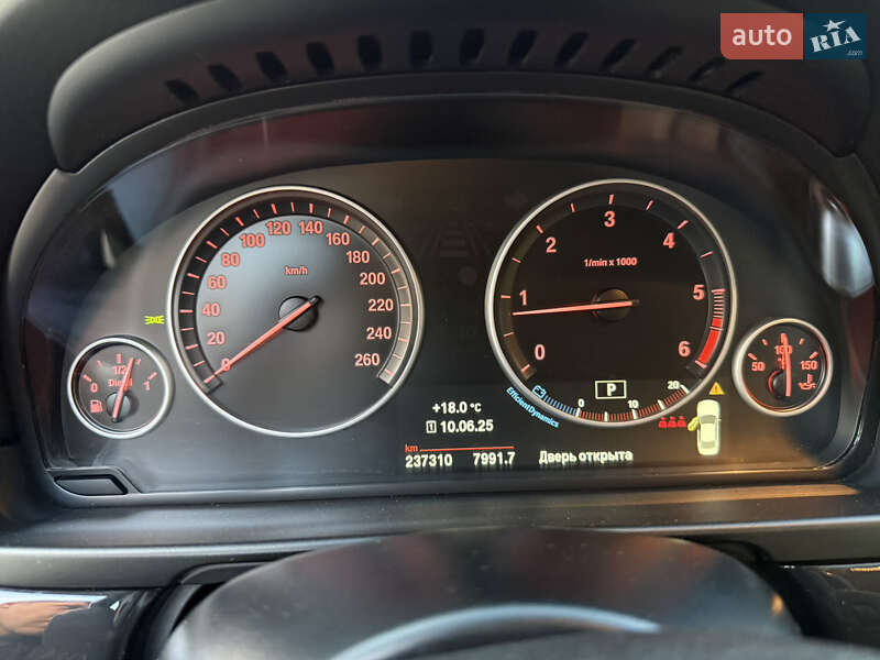 Седан BMW 5 Series 2015 в Тернополе
