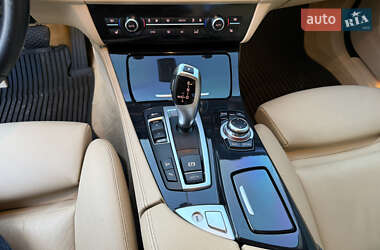 Седан BMW 5 Series 2015 в 