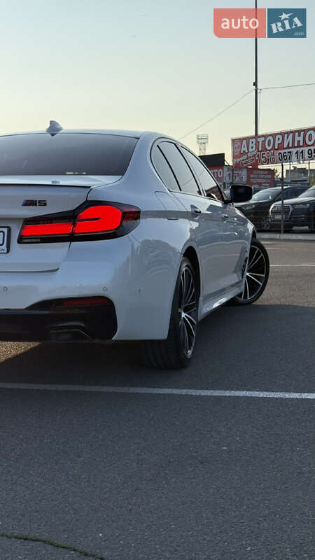 Седан BMW 5 Series 2018 в Кривом Роге
