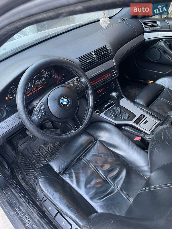 Універсал BMW 5 Series 2002 в Володимирці
