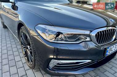 Седан BMW 5 Series 2017 в 
