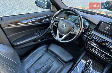 Седан BMW 5 Series 2017 в 