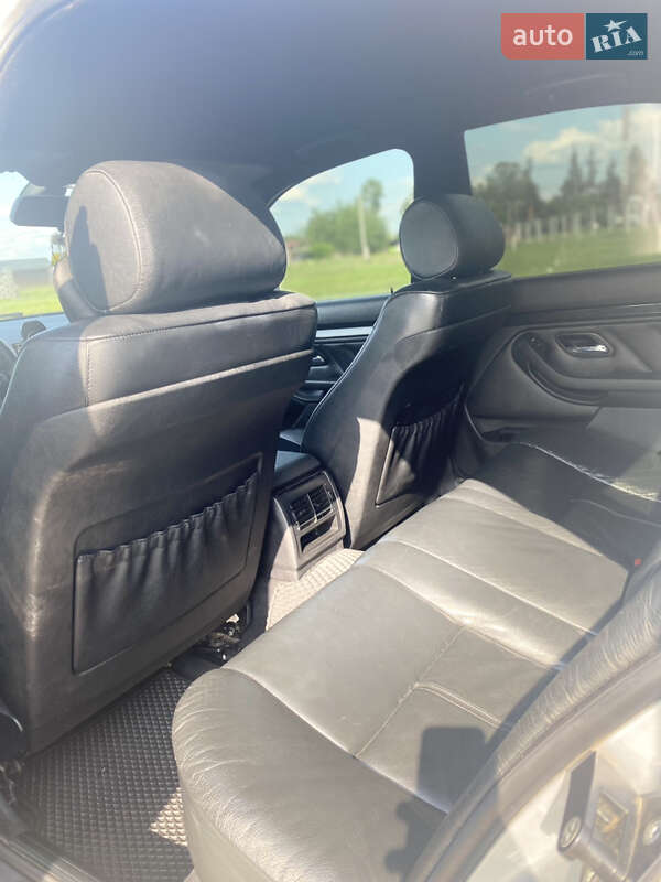 Седан BMW 5 Series 2002 в Рокитному