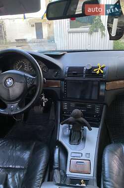 Седан BMW 5 Series 1998 в 