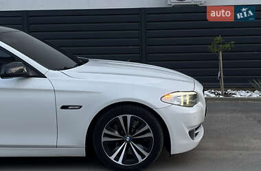 Седан BMW 5 Series 2012 в 