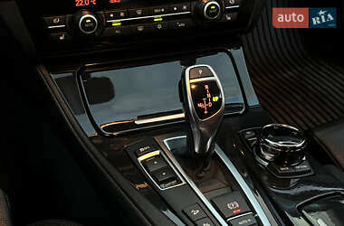 Седан BMW 5 Series 2012 в 
