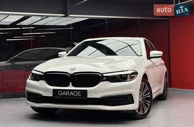 Седан BMW 5 Series 2018 в 