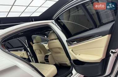 Седан BMW 5 Series 2018 в 
