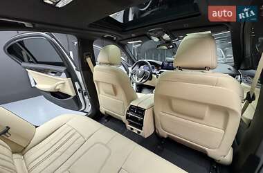 Седан BMW 5 Series 2018 в 