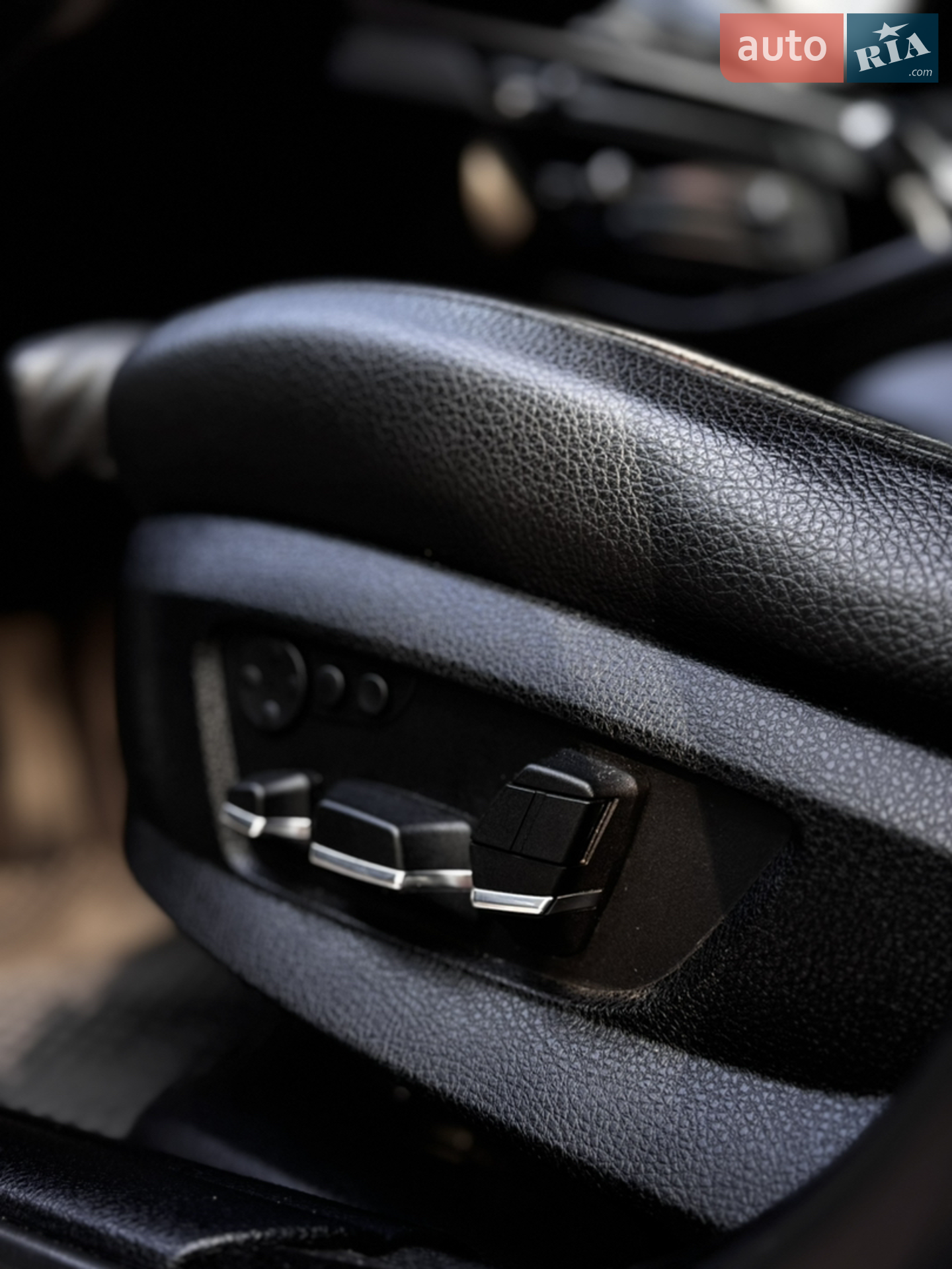 2013 BMW 5er - мініатюра 11
