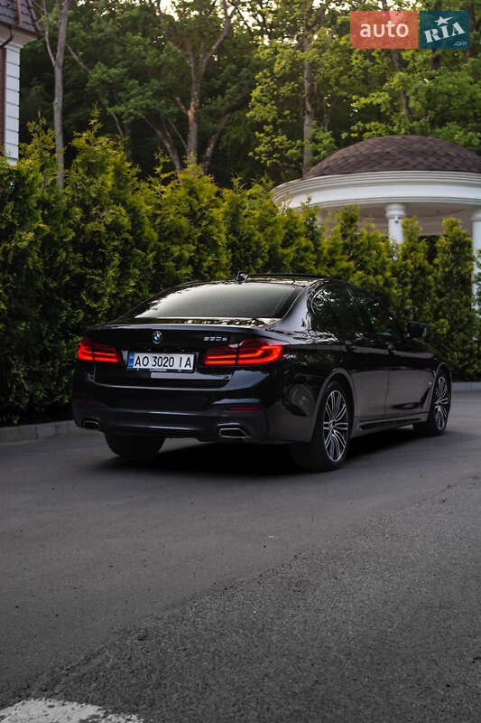 Седан BMW 5 Series 2019 в Ужгороді