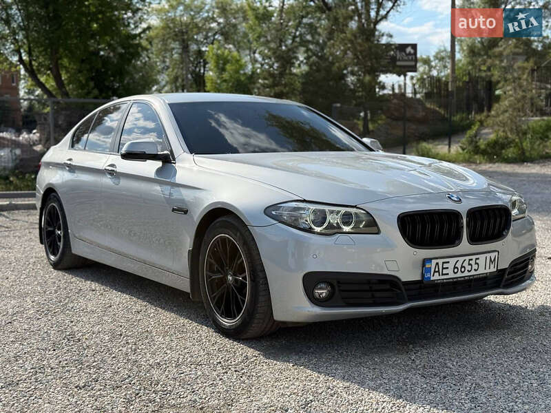 BMW 5 Series 2016