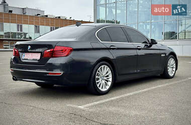 Седан BMW 5 Series 2014 в 