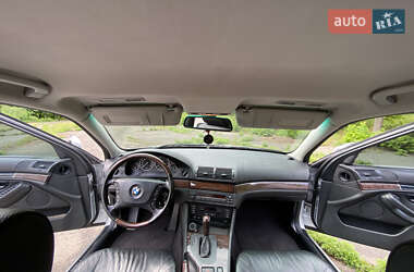 Седан BMW 5 Series 2002 в 