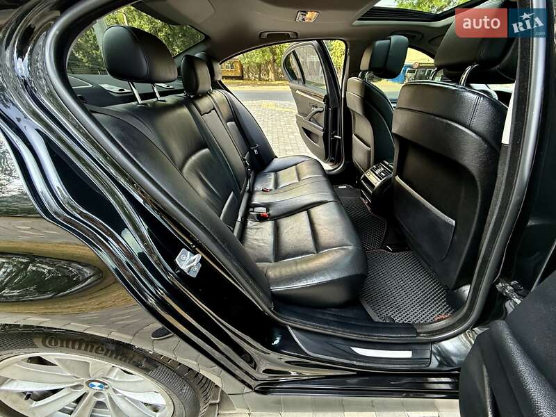 Седан BMW 5 Series 2013 в Одесі