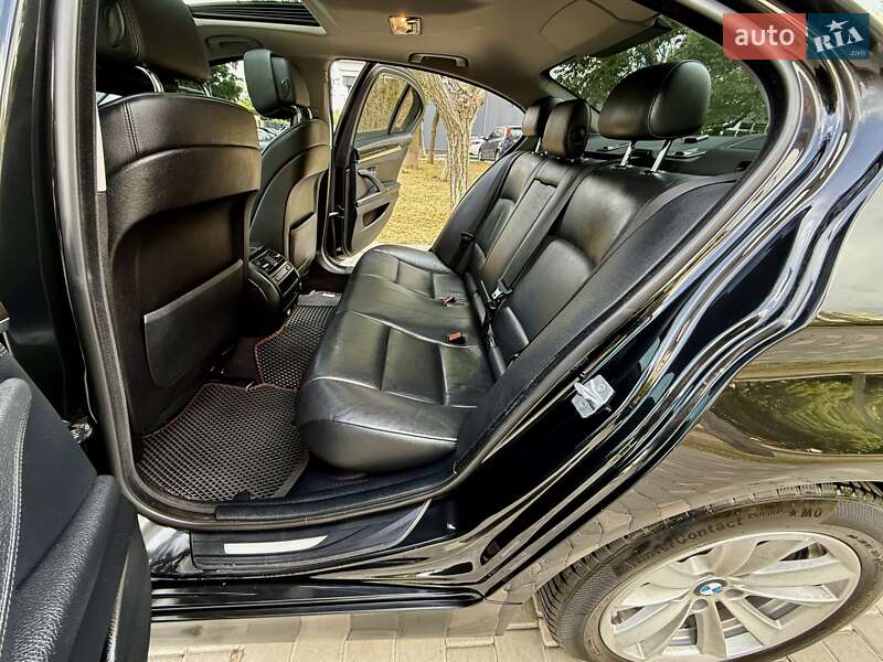 Седан BMW 5 Series 2013 в Одесі