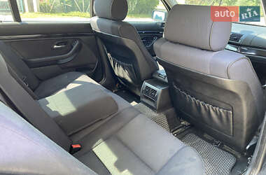 Седан BMW 5 Series 2002 в  фото 7 Седан BMW 5 Series 2002 в