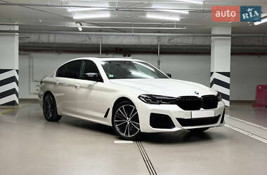 Седан BMW 5 Series 2020 в 
