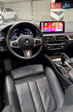 Седан BMW 5 Series 2020 в 