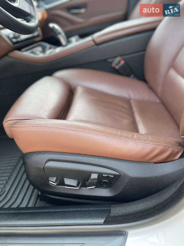 Универсал BMW 5 Series 2014 в Дрогобыче