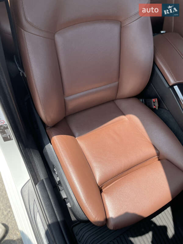 Универсал BMW 5 Series 2014 в Дрогобыче