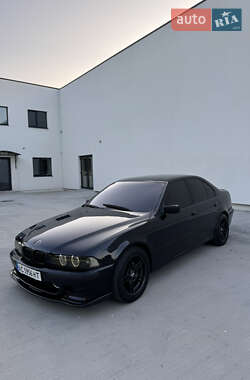 Седан BMW 5 Series 2003 в Луцке