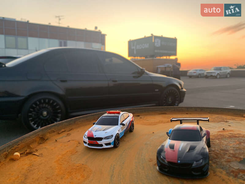 Седан BMW 5 Series 2003 в Киеве фото 7 Седан BMW 5 Series 2003 в Киеве