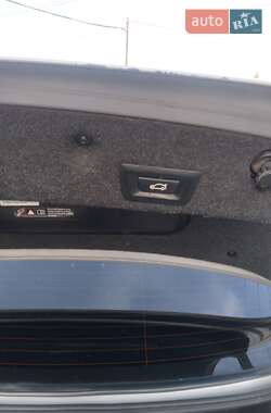 Седан BMW 5 Series 2011 в 
