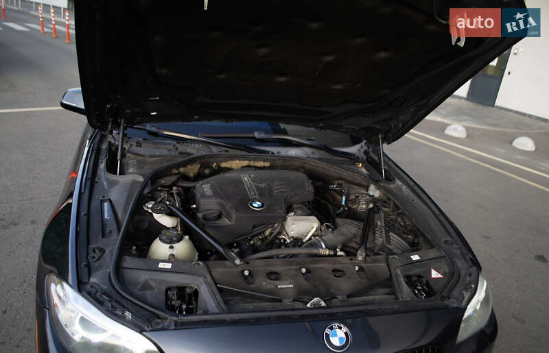 Седан BMW 5 Series 2014 в Славуті