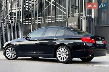 Седан BMW 5 Series 2011 в 