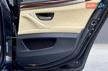 Седан BMW 5 Series 2011 в 