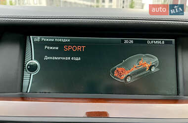Седан BMW 5 Series 2011 в 